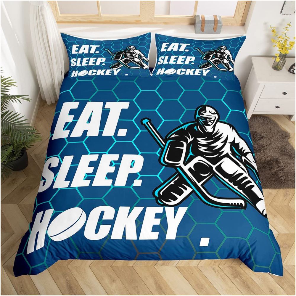 Nestfyhome Ice Hockey and Field Hockey Bedding Set – Sports Bed Down Comforter, Children’s Winter Sports & Games, 3-Piece Set